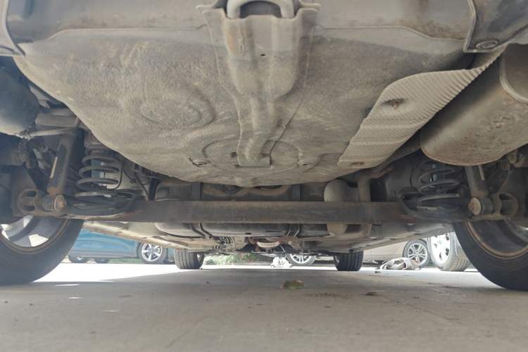 Used Roewe 360 2015 1.5L Automatic Luxury Edition Chassis Rear