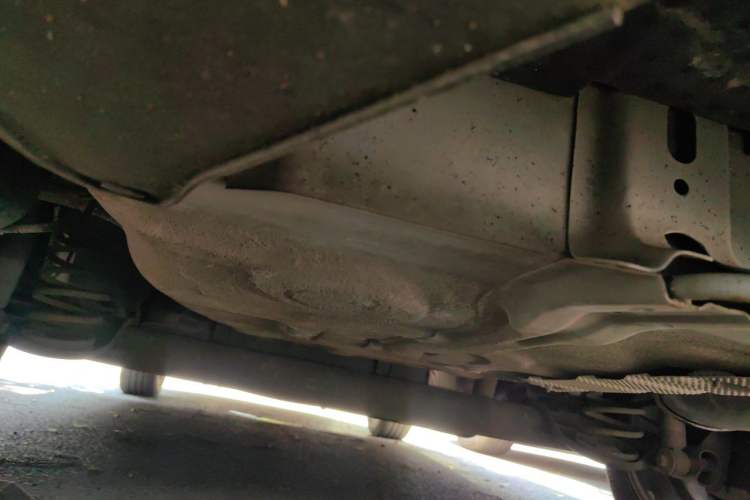 Used Roewe 360 2015 20T TST Deluxe Edition Chassis Rear