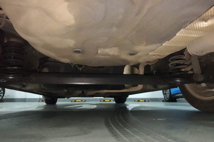 Used Roewe 360 2015 1.5L Automatic Luxury Edition Chassis Rear