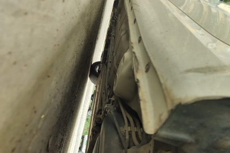 Used Roewe 360 2015 1.5L Automatic Luxury Edition Chassis Rear Left