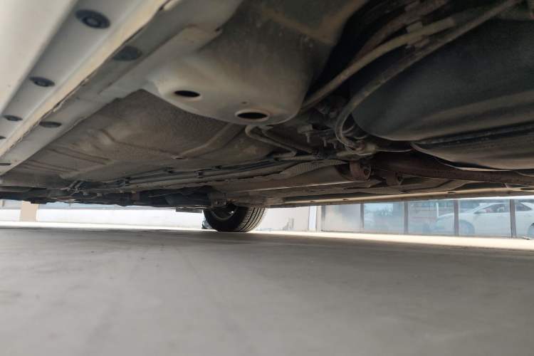 Used Roewe 360 2015 1.5L Automatic Luxury Edition Chassis Rear Left
