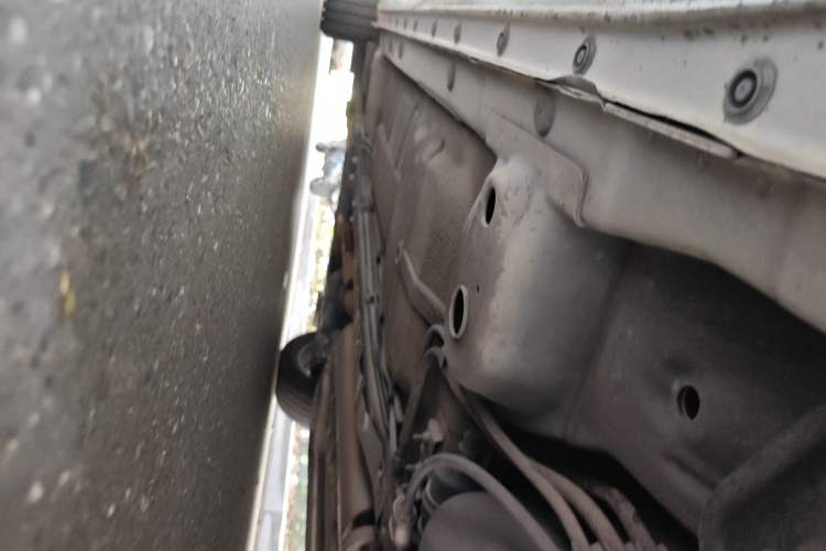 Used Roewe 360 2015 1.5L Automatic Luxury Edition Chassis Rear Left