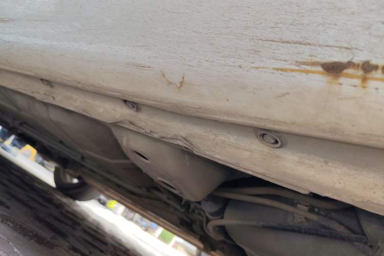 Used Roewe 360 2015 1.5L Manual Luxury Edition Chassis Rear Left