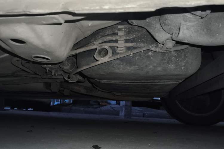 Used Roewe 360 2015 1.5L Manual Luxury Edition Chassis Rear Left