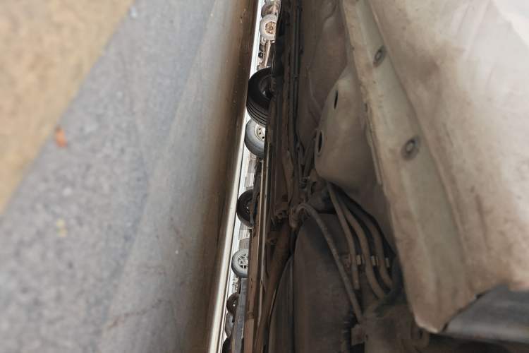 Used Roewe 360 2015 1.5L Manual Luxury Edition Chassis Rear Left