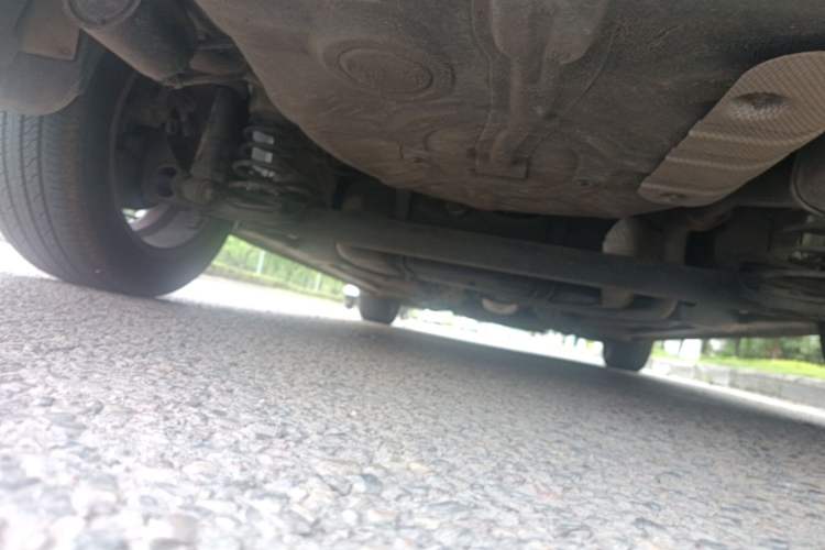 Used Roewe 360 2015 20T TST Deluxe Edition Chassis Rear