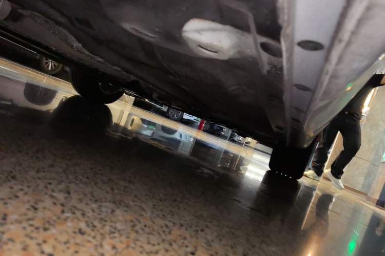 Used Roewe 360 2015 1.5L Manual Luxury Edition Chassis Rear Right