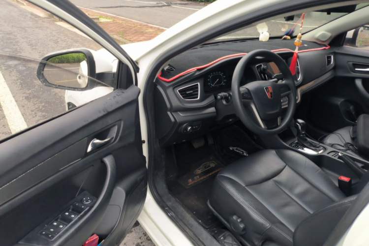 Used Roewe 360 2015 1.5L Automatic Luxury Edition Driver Seat