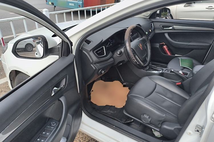 Used Roewe 360 2015 20T TST Deluxe Edition Driver Seat