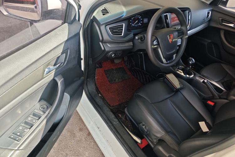 Used Roewe 360 2015 1.5L Automatic Luxury Edition Driver Seat