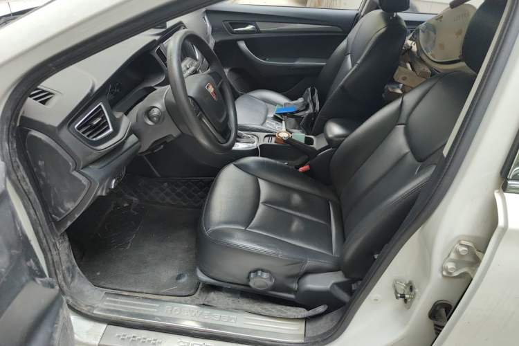 Used Roewe 360 2015 1.5L Automatic Luxury Edition Driver Seat