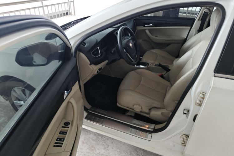 Used Roewe 360 2015 1.5L Automatic Luxury Edition Driver Seat