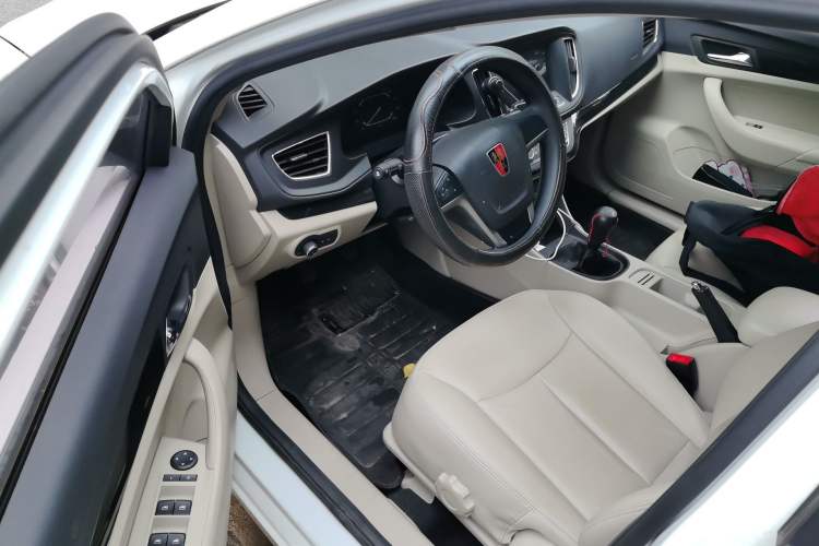 Used Roewe 360 2015 1.5L Manual Luxury Edition Driver Seat