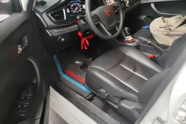 Used Roewe 360 2015 1.5L Automatic Luxury Edition Driver Seat