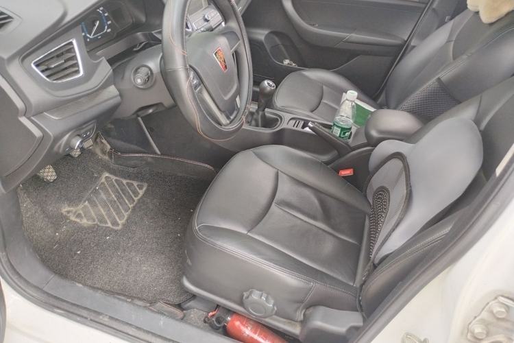 Used Roewe 360 2015 1.5L Manual Luxury Edition Driver Seat