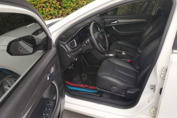 Used Roewe 360 2015 1.5L Automatic Luxury Edition Driver Seat