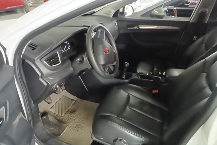Used Roewe 360 2015 1.5L Manual Luxury Edition Driver Seat