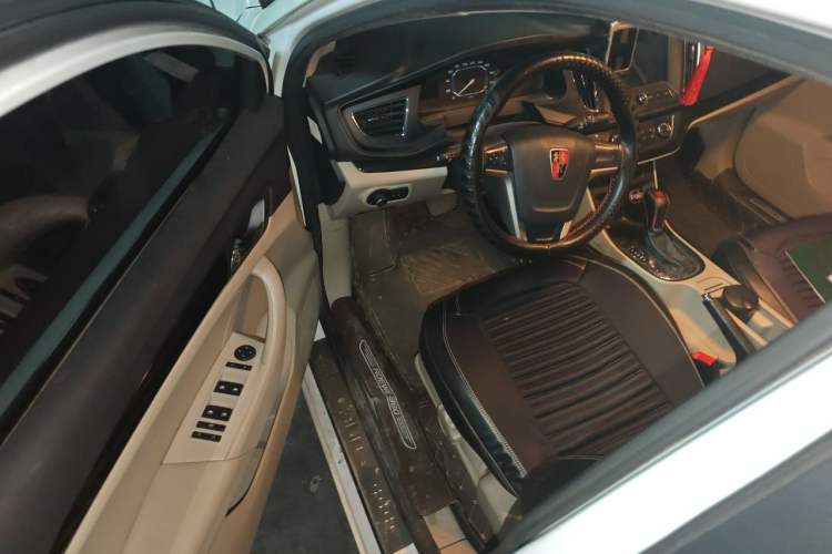 Used Roewe 360 2015 1.5L Automatic Luxury Edition Driver Seat