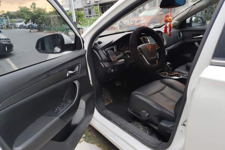 Used Roewe 360 2015 1.5L Automatic Luxury Edition Driver Seat