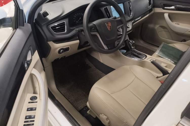 Used Roewe 360 2015 1.5L Automatic Luxury Edition Driver Seat