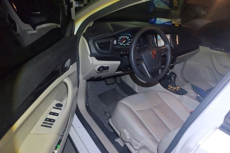 Used Roewe 360 2015 1.5L Automatic Luxury Edition Driver Seat