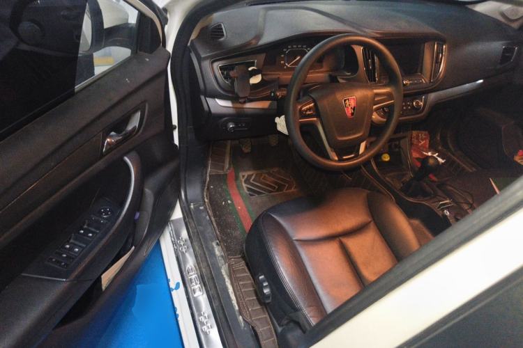 Used Roewe 360 2015 1.5L Manual Luxury Edition Driver Seat