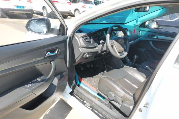 Used Roewe 360 2015 1.5L Manual Luxury Edition Driver Seat