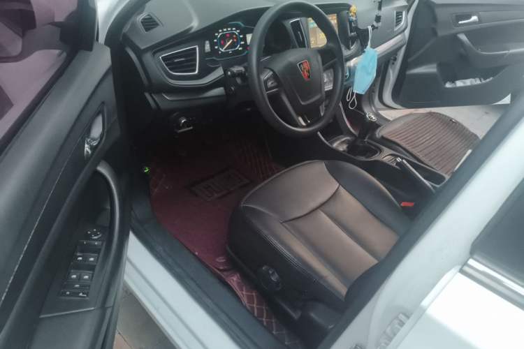 Used Roewe 360 2015 1.5L Manual Luxury Edition Driver Seat