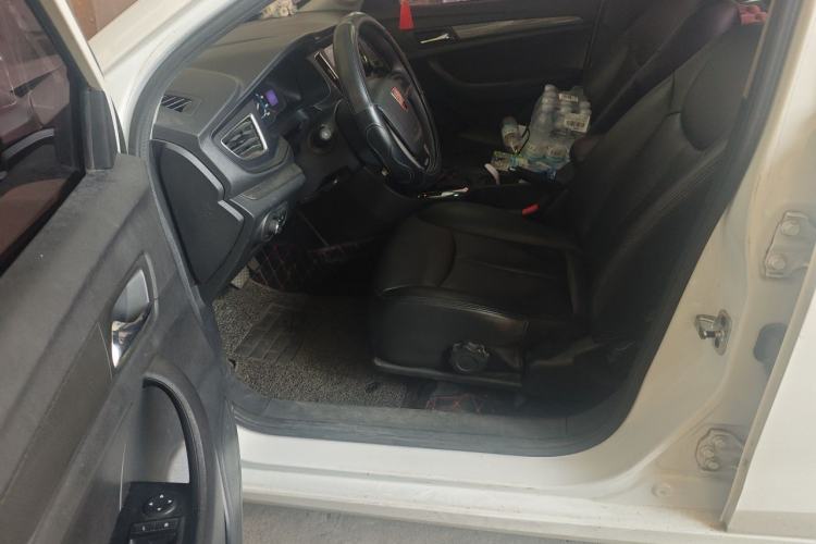 Used Roewe 360 2015 20T TST Deluxe Edition Driver Seat