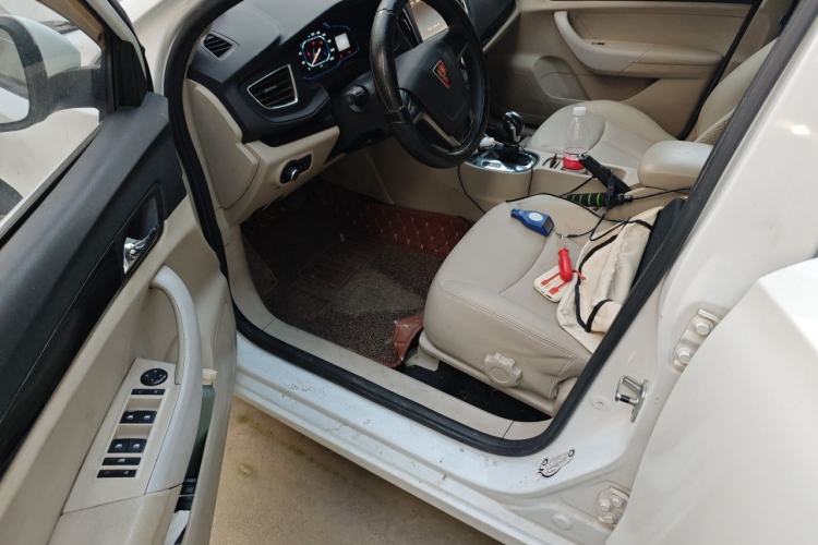 Used Roewe 360 2015 1.5L Automatic Luxury Edition Driver Seat