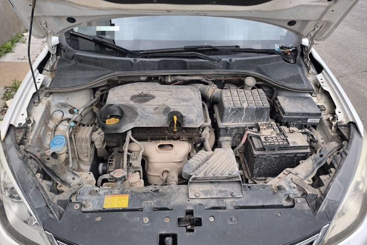 Used Roewe 360 2015 1.5L Automatic Luxury Edition Engine Bay