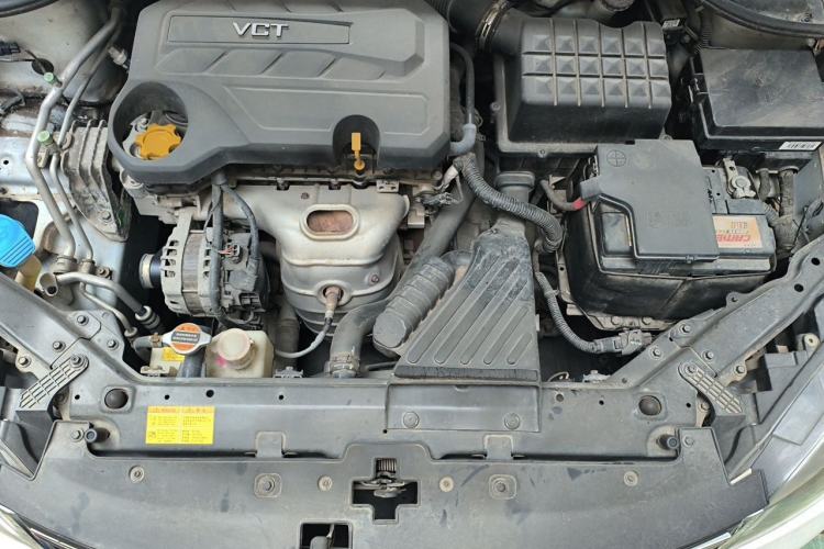 Used Roewe 360 2015 1.5L Automatic Luxury Edition Engine Bay