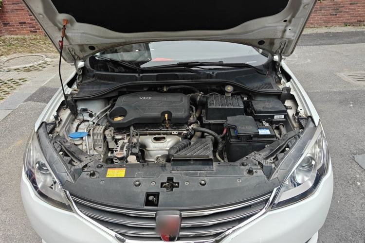 Used Roewe 360 2015 1.5L Automatic Luxury Edition Engine Bay