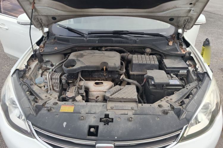 Used Roewe 360 2015 1.5L Automatic Luxury Edition Engine Bay