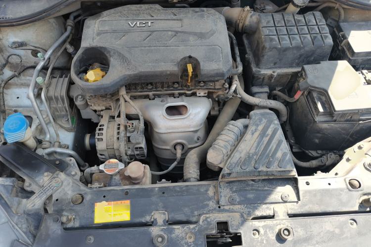 Used Roewe 360 2015 1.5L Manual Luxury Edition Engine Bay