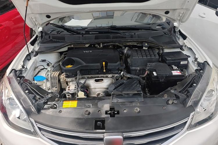 Used Roewe 360 2015 1.5L Automatic Luxury Edition Engine Bay