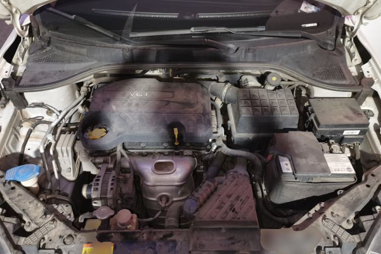 Used Roewe 360 2015 1.5L Manual Luxury Edition Engine Bay