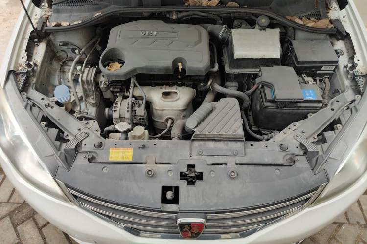 Used Roewe 360 2015 1.5L Automatic Luxury Edition Engine Bay
