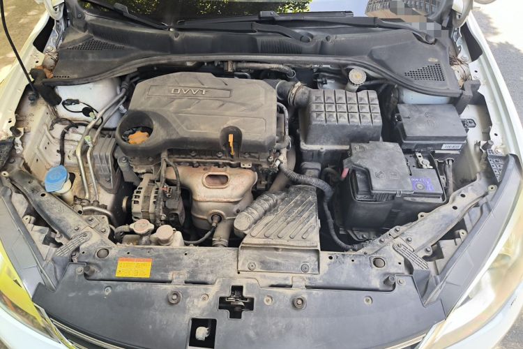 Used Roewe 360 2015 1.5L Manual Luxury Edition Engine Bay