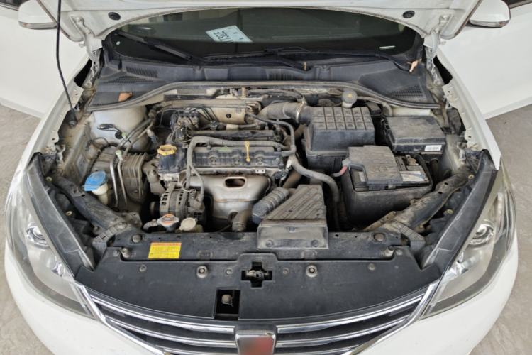 Used Roewe 360 2015 1.5L Automatic Luxury Edition Engine Bay