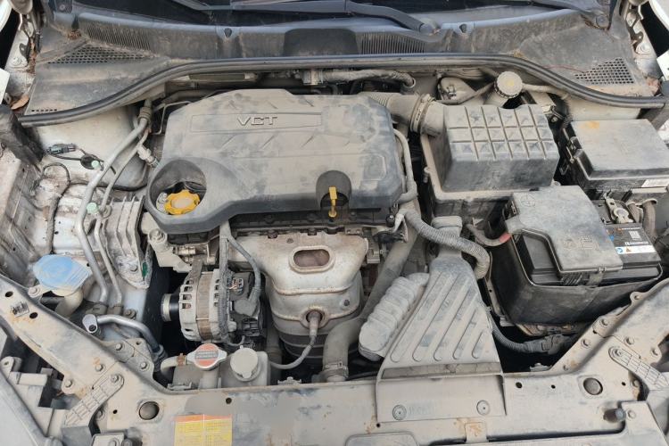 Used Roewe 360 2015 1.5L Automatic Luxury Edition Engine Bay