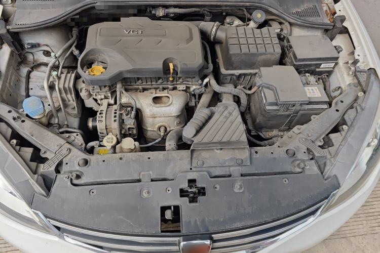 Used Roewe 360 2015 1.5L Automatic Luxury Edition Engine Bay