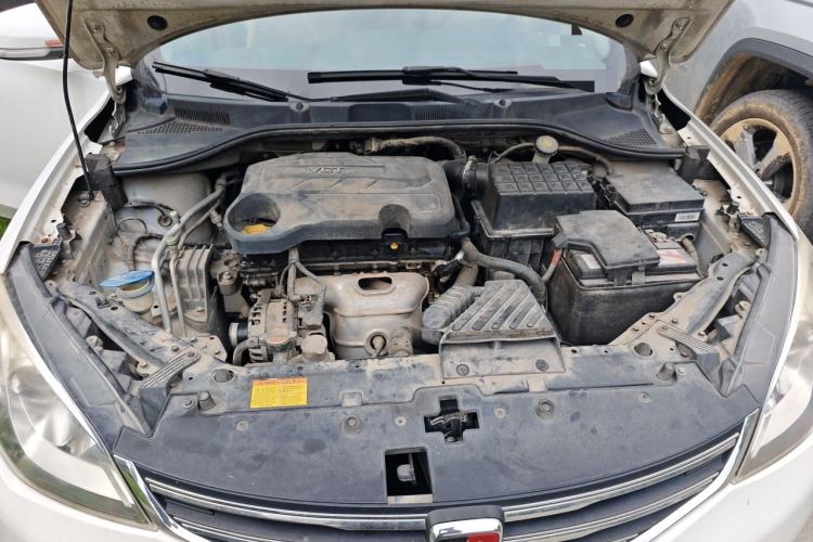 Used Roewe 360 2015 1.5L Automatic Luxury Edition Engine Bay