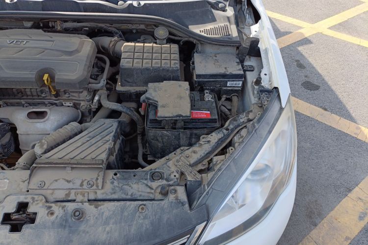 Used Roewe 360 2015 1.5L Manual Luxury Edition Engine Bay Left