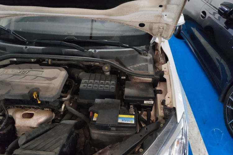 Used Roewe 360 2015 1.5L Automatic Luxury Edition Engine Bay Left