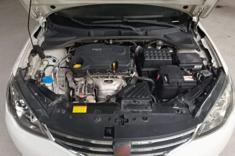 Used Roewe 360 2015 1.5L Automatic Luxury Edition Engine Bay