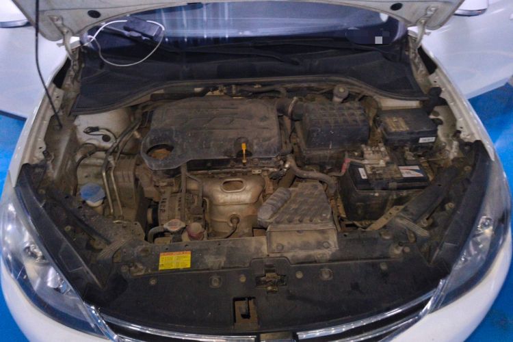 Used Roewe 360 2015 1.5L Manual Luxury Edition Engine Bay