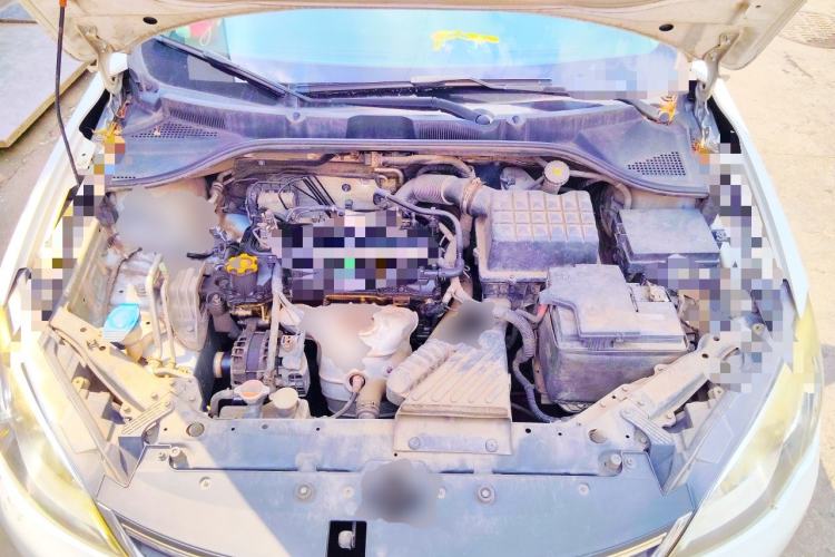Used Roewe 360 2015 1.5L Manual Luxury Edition Engine Bay