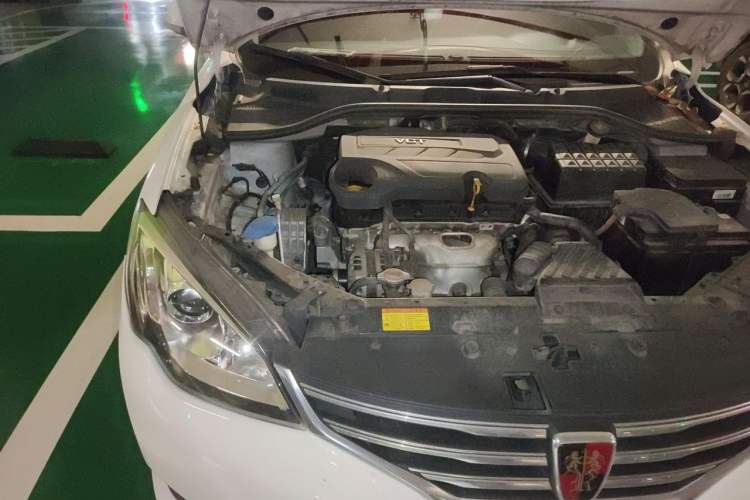 Used Roewe 360 2015 1.5L Automatic Luxury Edition Engine Bay Right