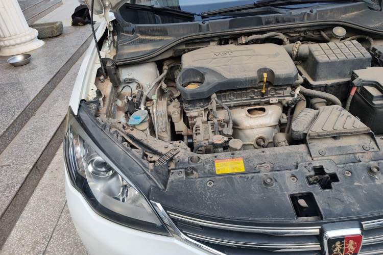 Used Roewe 360 2015 1.5L Manual Luxury Edition Engine Bay Right